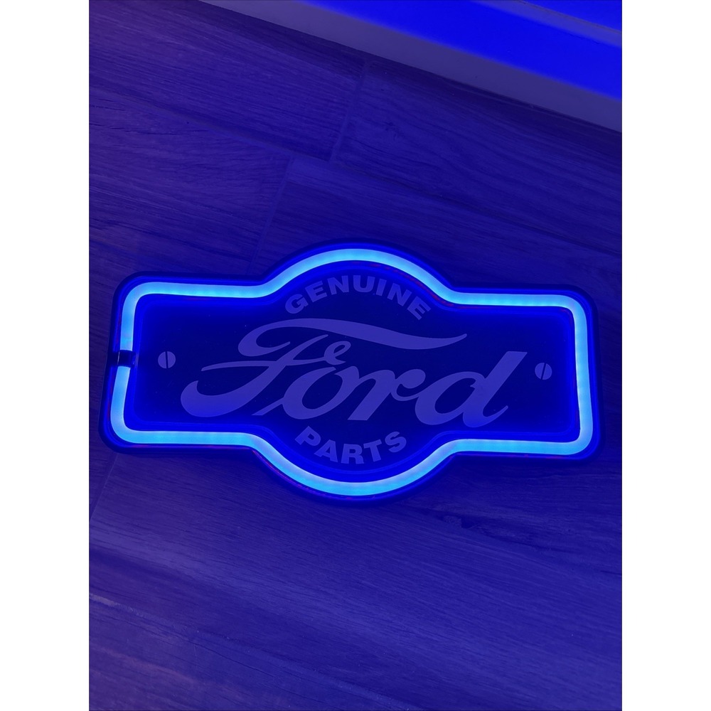 FORD GENUINE PARTS Lighted up LED  Display 17" X 7.5"‎